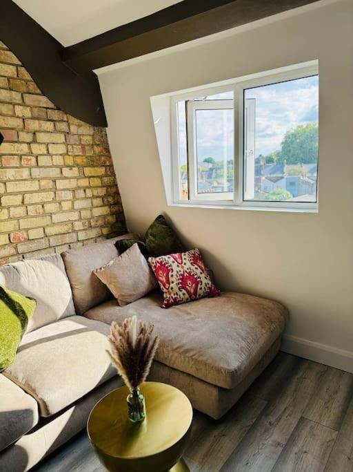 Apartmán Stylish Two-Story London Retreat Exteriér fotografie